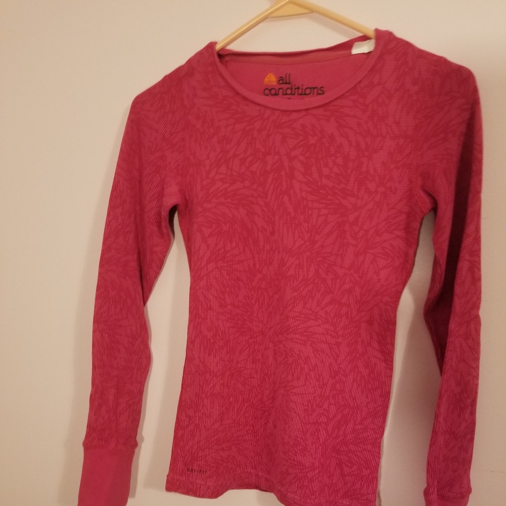 Dry fit pull over